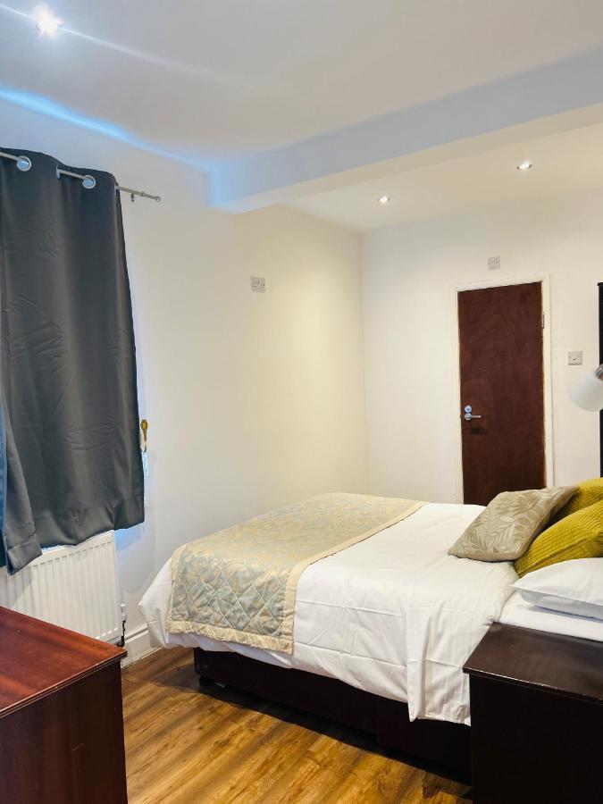 Sinai Hotel London Bagian luar foto